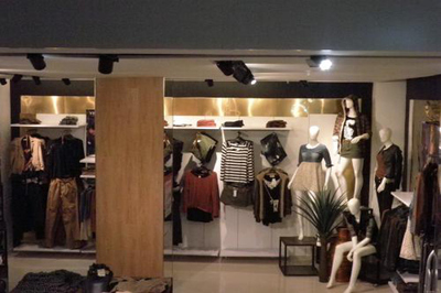 視覺營銷的藝術(shù) 如何通過服裝門店圖、產(chǎn)品圖與宣傳圖提升鞋帽銷售